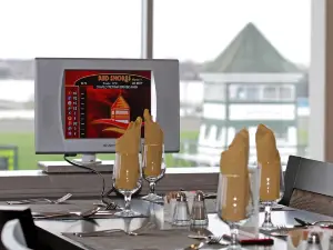 Red Shores Racetrack & Casino