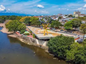 Malecón Río Magdalena / Río Yuma