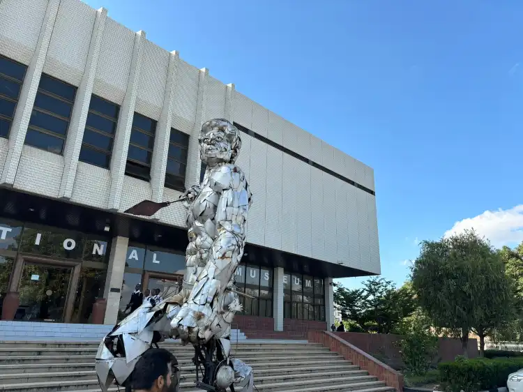 Hotels near Lusaka National Museum