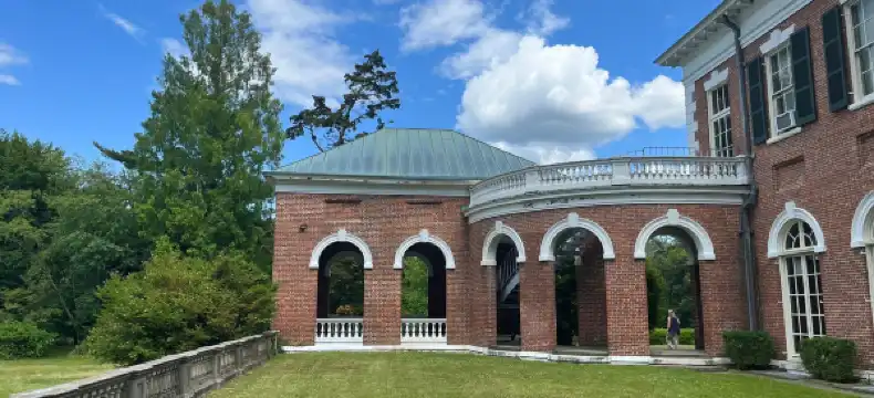 Hotels in North Hempstead