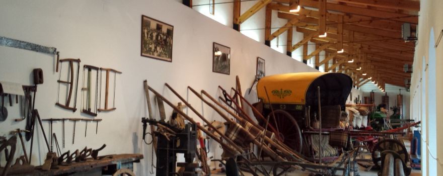 Museo Del Carro Y Aperos De Labranza