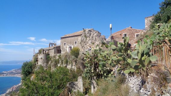 Chiesa Madonna della Rocca