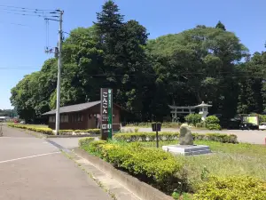 Yatsuki Tsutsukowake Shrine