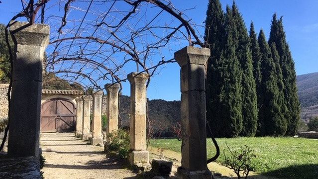 Abbaye de Saint-Hilaire