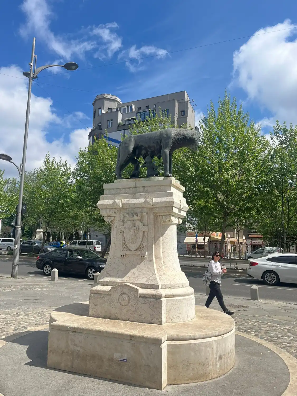 Hotel in zona Lupa capitolina monument