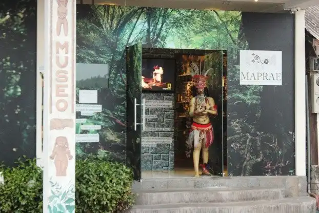 Hotels near Maprae