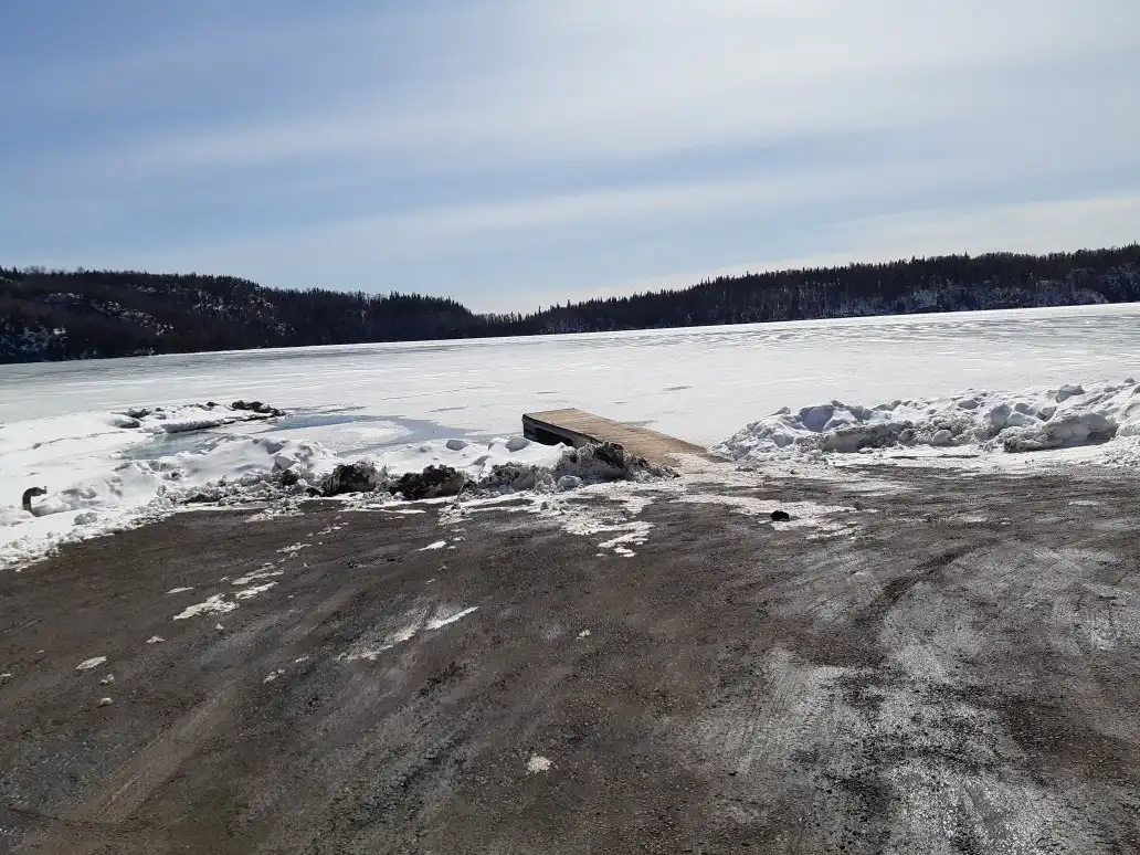 Hotels near Little Trout Bay Conservation Area