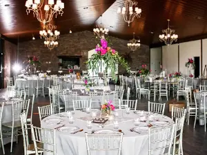 The Carriage House at Big Oak Hill Ranch