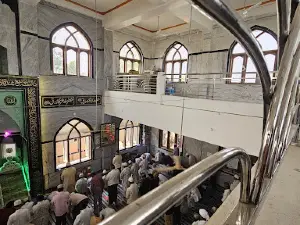 JAMA MASJID (SUNNI)