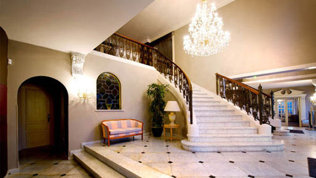 The little Versailles