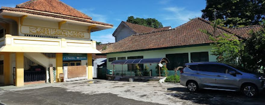 Masjid Al Muqorrobien