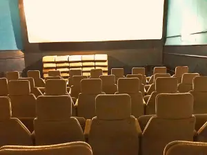 Kuusan Kino Ky / Studio 123