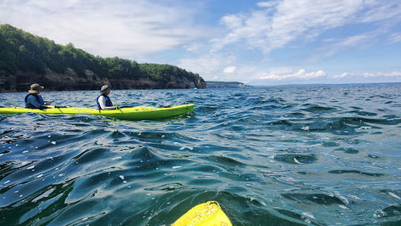 Pictured Rocks Kayaking