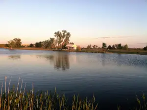 I-80 Lakeside Campground & Storage