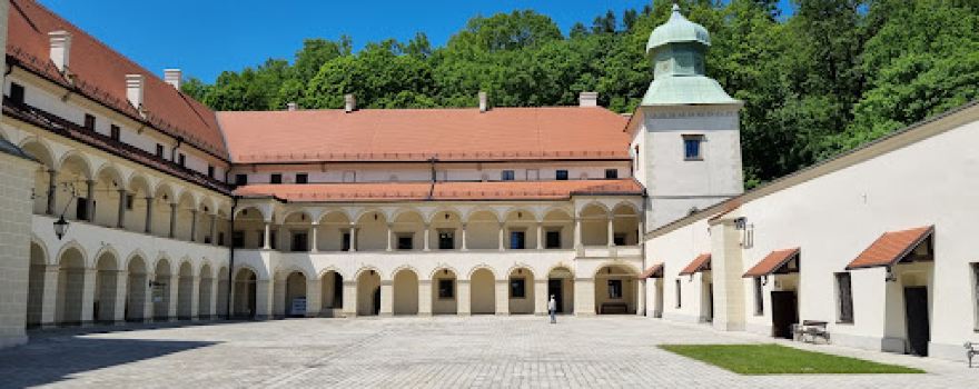 Zamek obronny Mały Wawel
