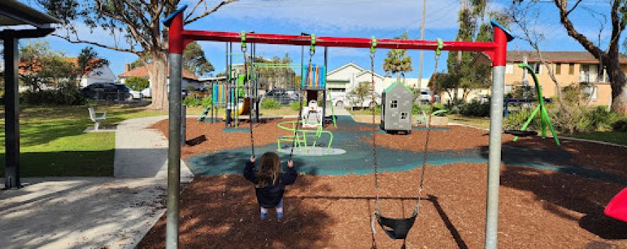 Harold Wesley Knight Park Playground