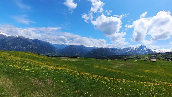 Stellplatz +plus+ Heinzenberg-Lescha