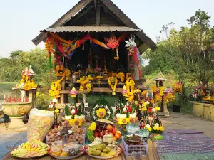 San Chao Pu Sri Sutho