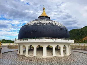 Kubah Mesjid Sisa Tsunami