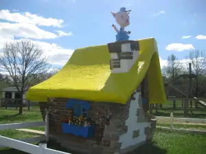 Clark's Elioak Farm