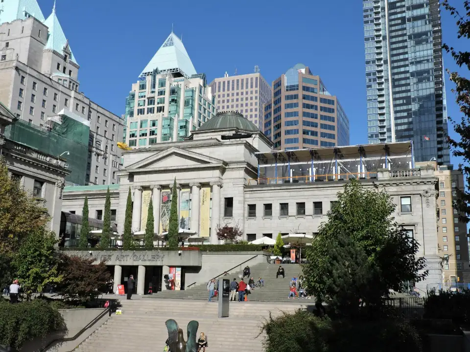 3_Vancouver Art Gallery