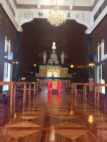Lon Wa Temple