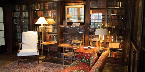 Weymouth Center For The Arts & Humanities