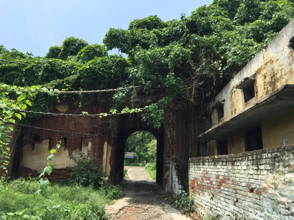 Hotels near Lodhi Fort