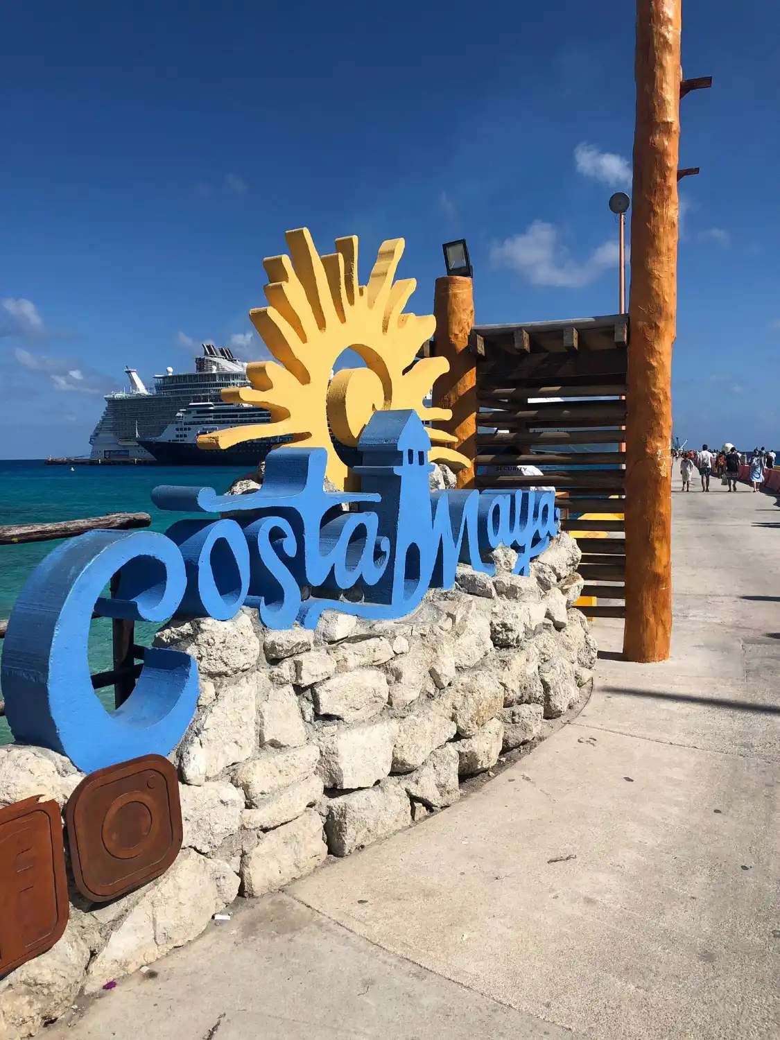 Hotels near Dolphin Discovery Costa Maya