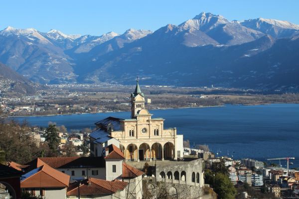 Sacromonte e Santuario Madonna del Sasso