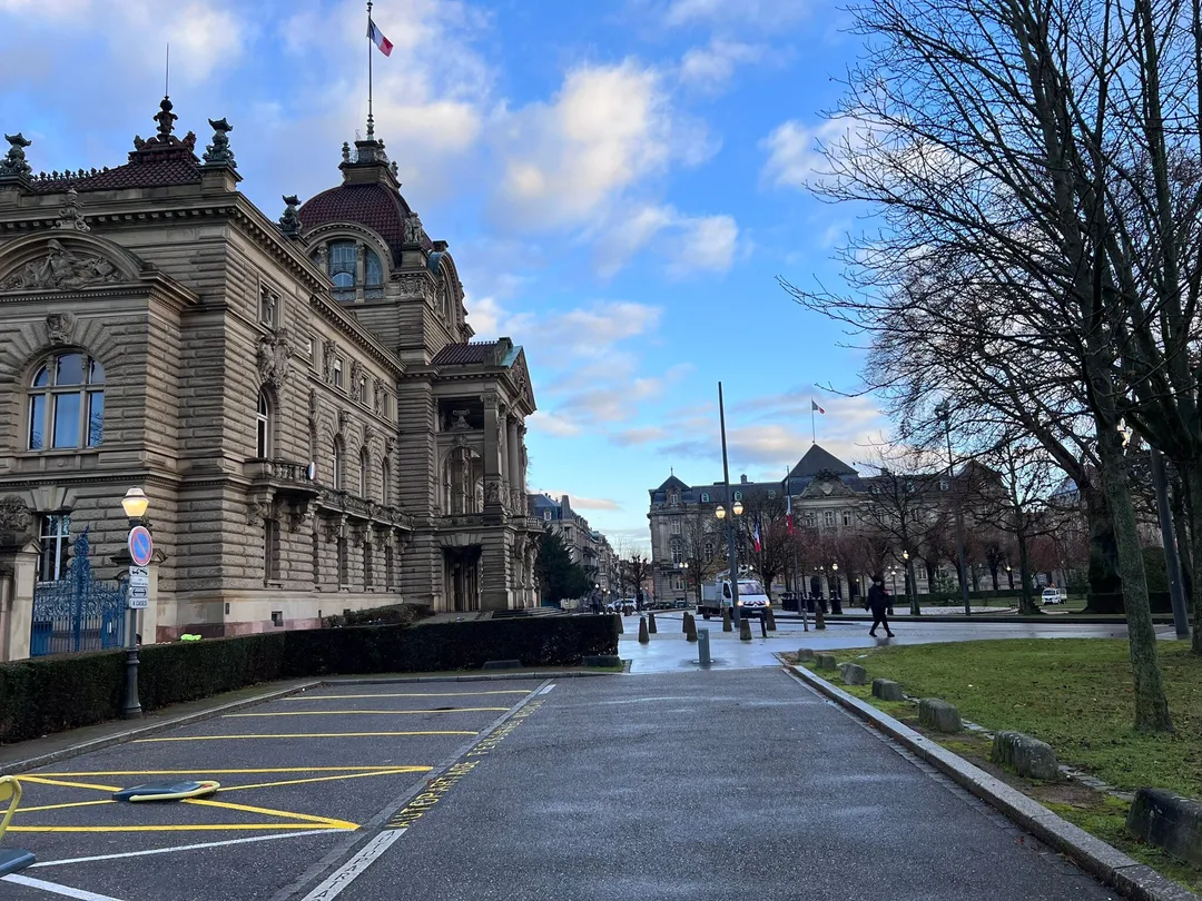 5_Placeof the Republique