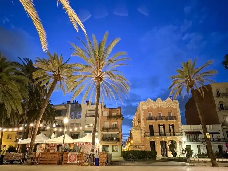 Hotels near Parc de Turo Caritg