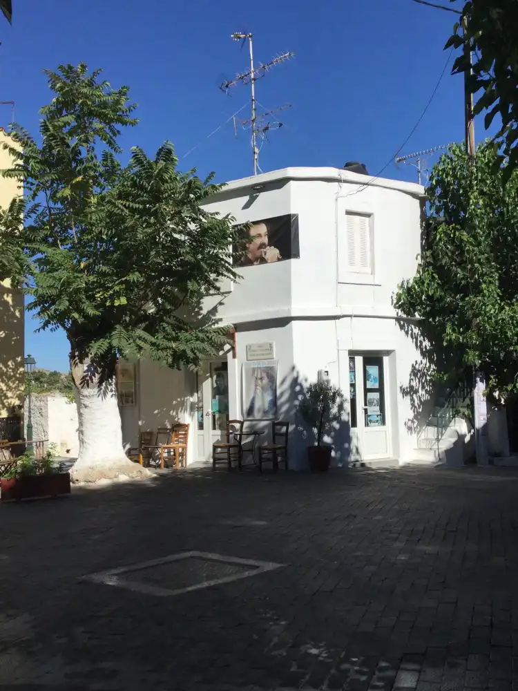 فنادق في Anogia
