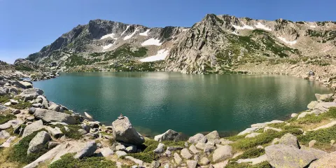 Lac Bastani