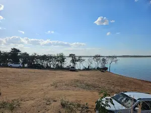 Lago de Serra da Mesa - Uruaçu