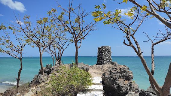 Batu Nona Beach