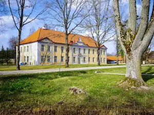 Veselava Manor