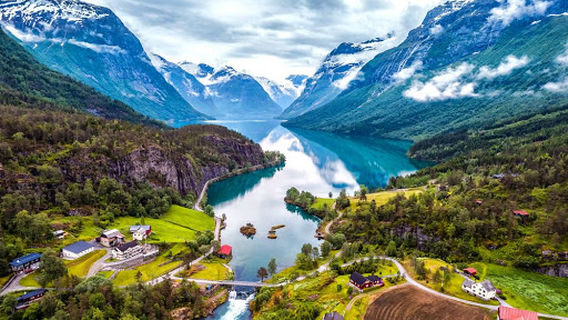 Stryn Camping Aksjeselskap