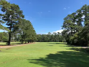 Pinecrest Country Club & Golf Course