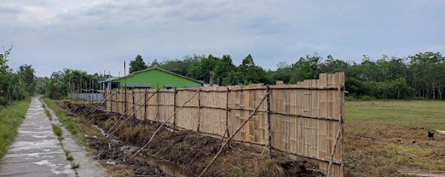 Lapangan Sepak Bola Pramoda Kawakan