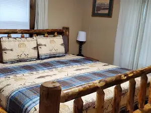Baldwin Creek Lodge