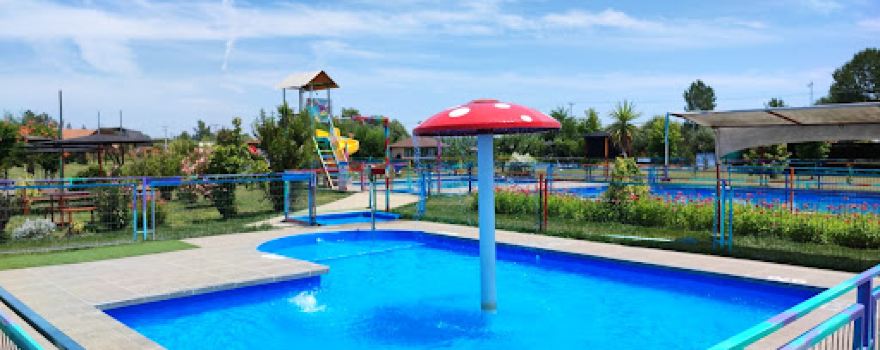 Parque Acuatico Las Rosas de Ñiquén