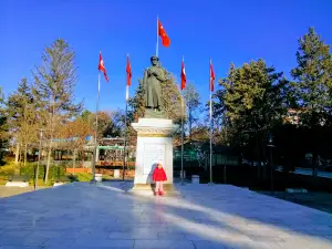 Hıfzı Veldet Velidedeoğlu Parkı