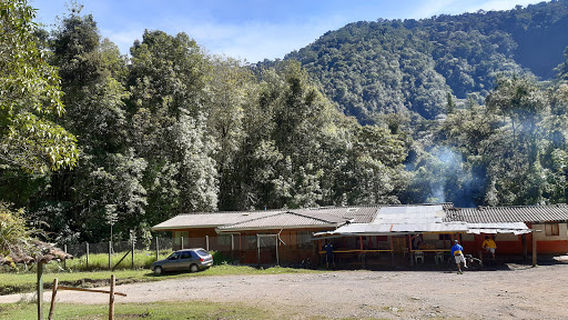 Reserva Aguas Y Aguas El Cedral