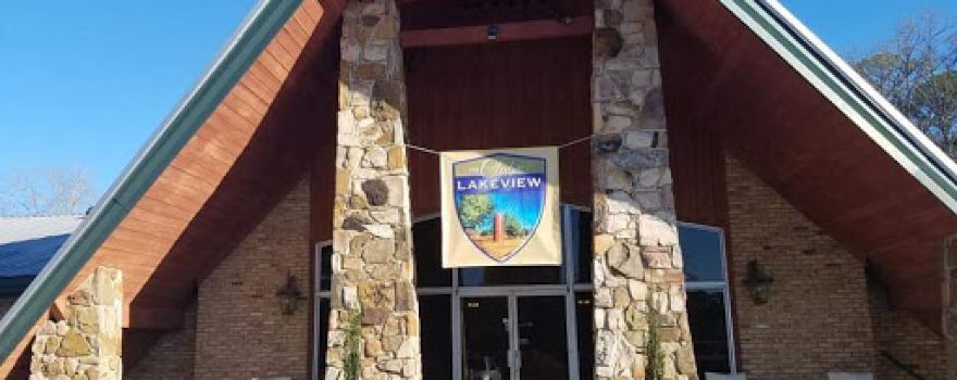 The Lake View Club