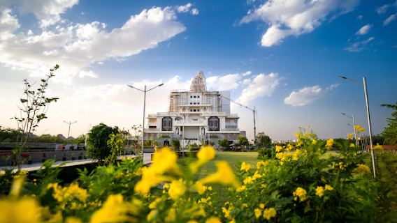 Vrindavan Chandrodaya Mandir