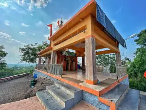 Lontek Mandir