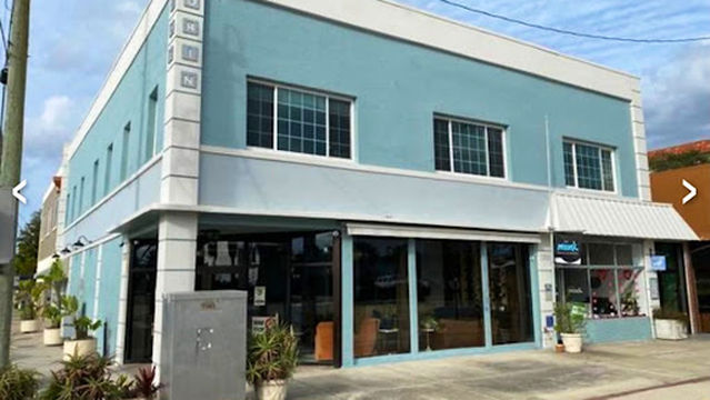 Jazzy Bells Beauty Bar