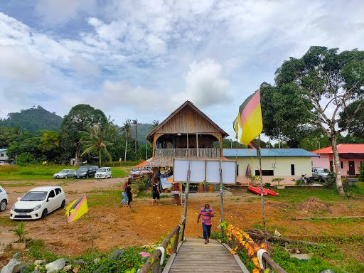 Pantai Teluk Serabang