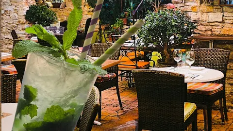 Bar Restaurant Havana in Begur
